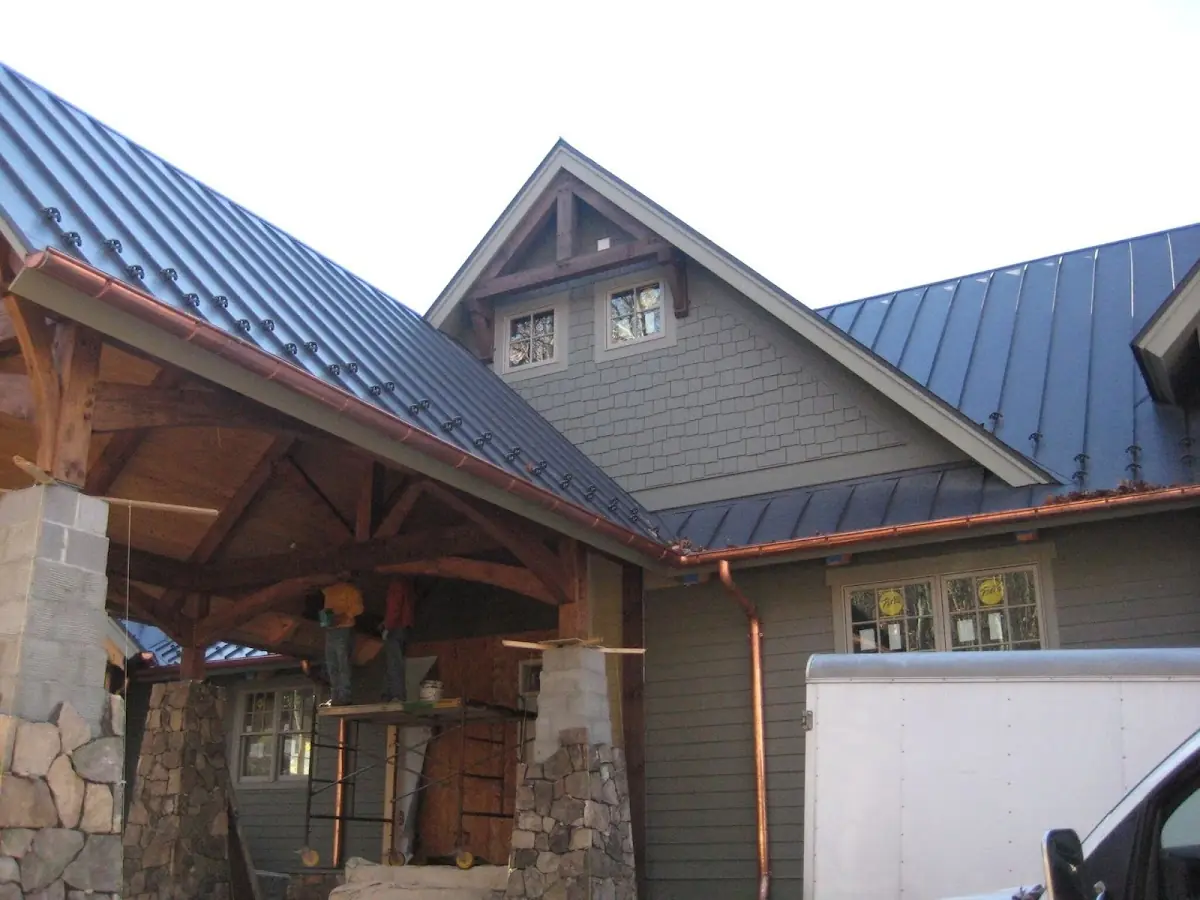 Craftsman Roofing team delivering quality roofing work in State Fair-Nolan